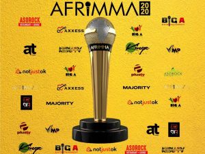 Récompensée du prix de la meilleure artiste féminine aux Awards d’Afrique